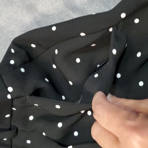 BEAUTIFUL ZARA POLKA DOT CROP PANTS - Picture 6 of 10